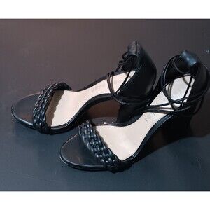 Black Gianni Bini heels